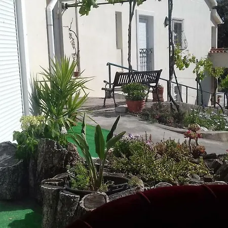 Quinta Da Yuca منزل للإقامة سيتوبال